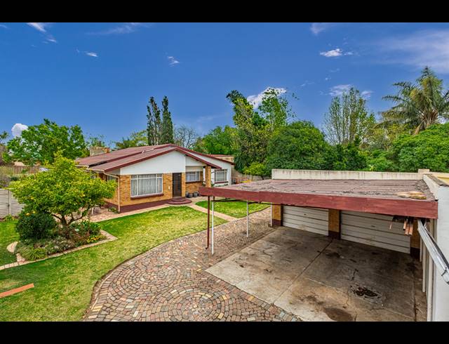 3 BEDROOM HOUSE FOR SALE IN BRENTHURST